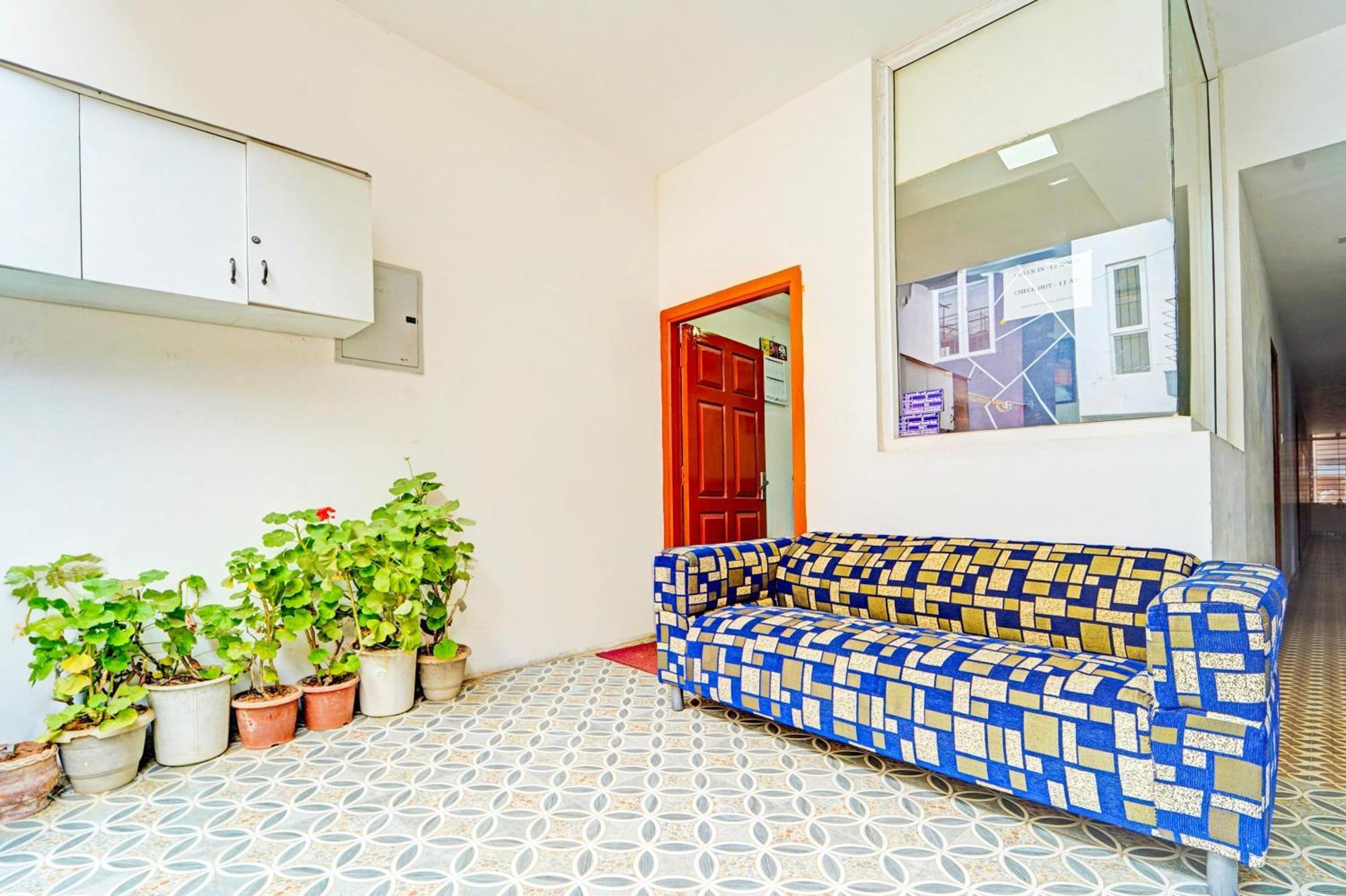 Hotel O Vijaynagar Road Formerly Anmol Peace Stay 우티 외부 사진